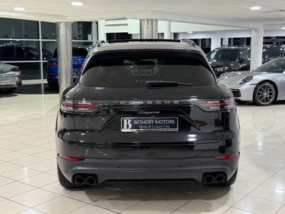 2023 Porsche Cayenne