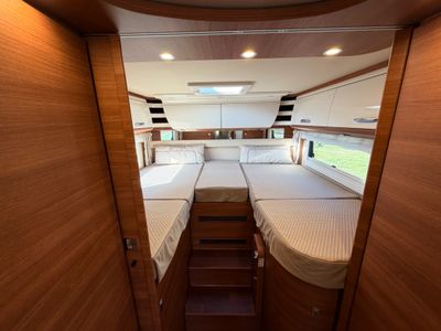 2022 CARTHAGO  CHIC C-LINE 4.9 LEL  R.H.D AUTO C1 REQUIRED 