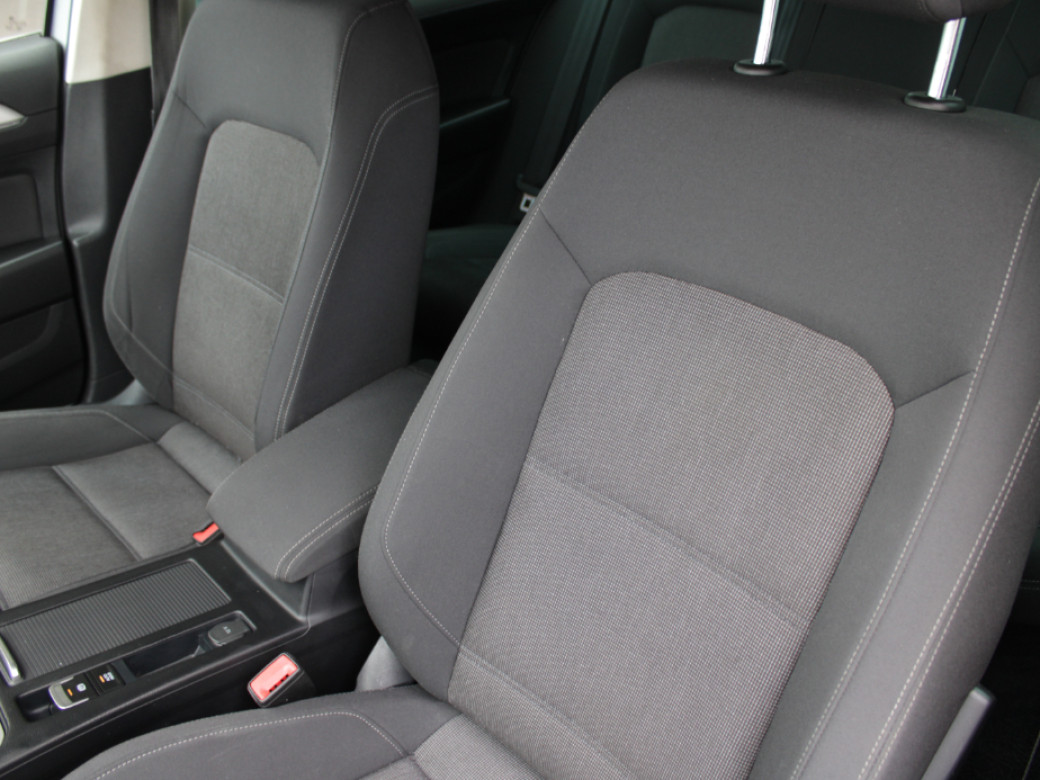 2019 Volkswagen Passat