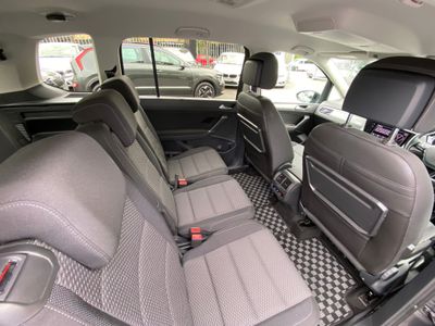 2020 Volkswagen Touran