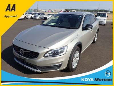 2017 Volvo V60 Cross Country