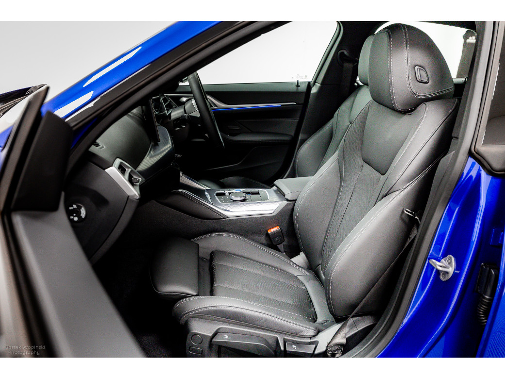 2025 BMW i4