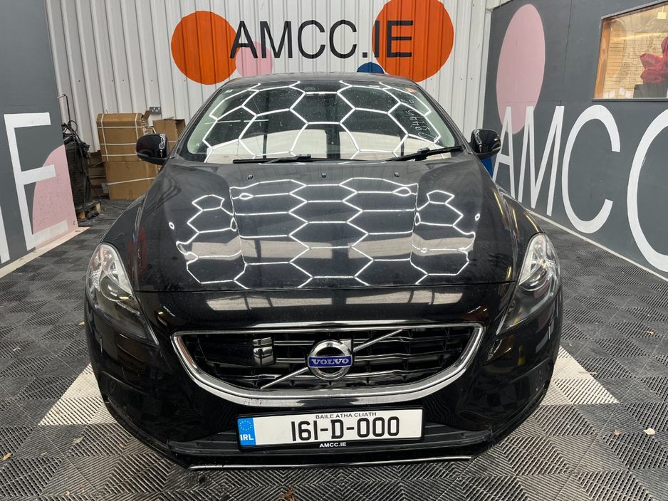 2016 Volvo V40