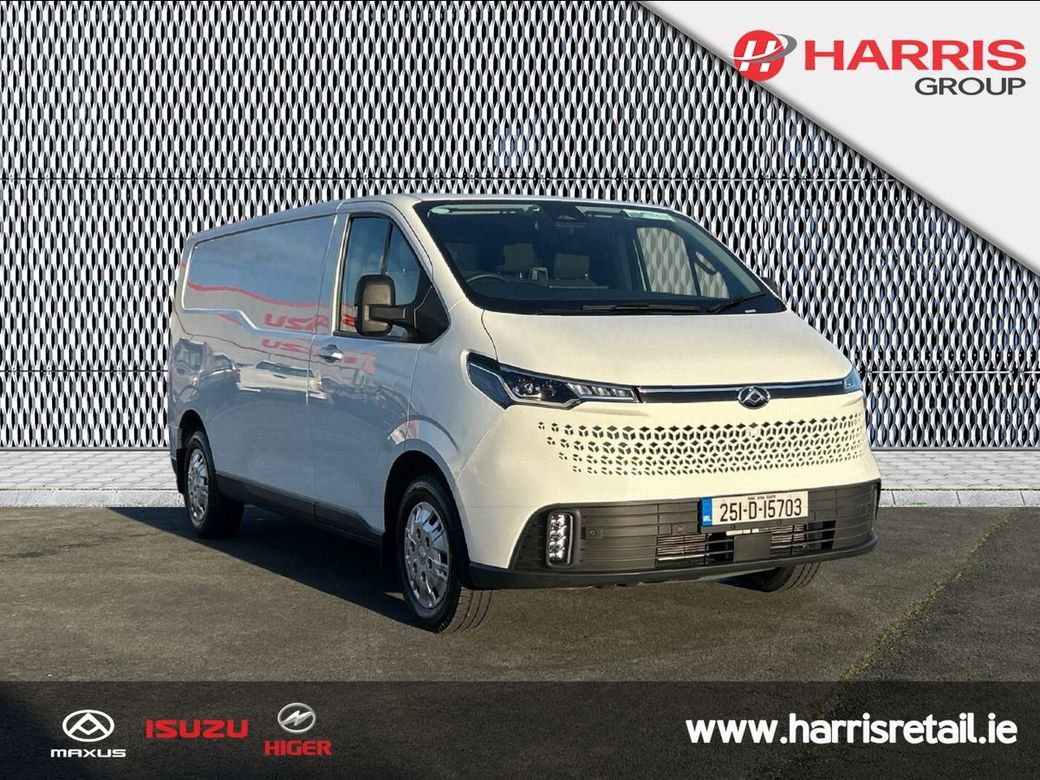 2025 White Maxus Deliver 7