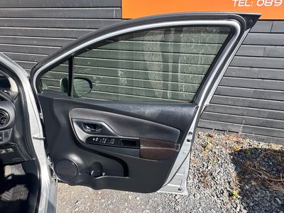 2016 Toyota Vitz