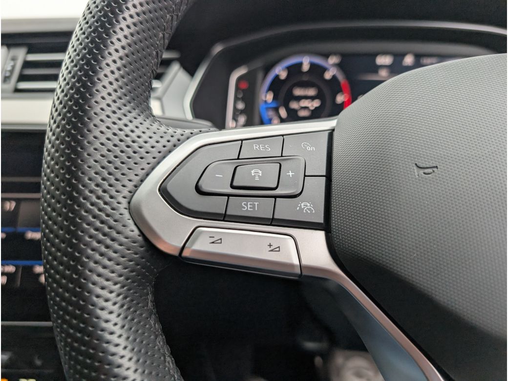 2023 Volkswagen Passat