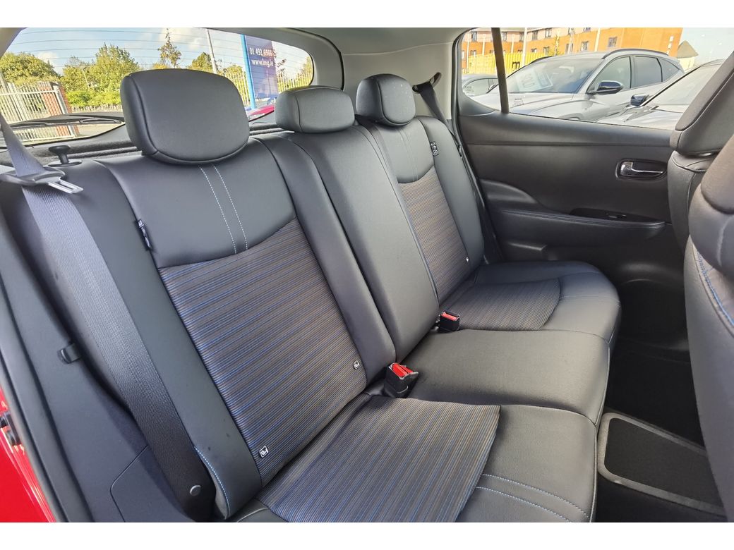 2022 Nissan Leaf