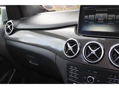 2015 Mercedes-Benz B 180