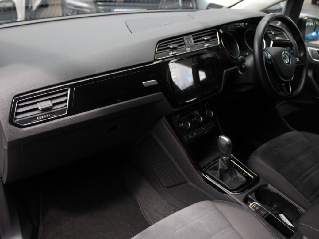 2019 Volkswagen Touran