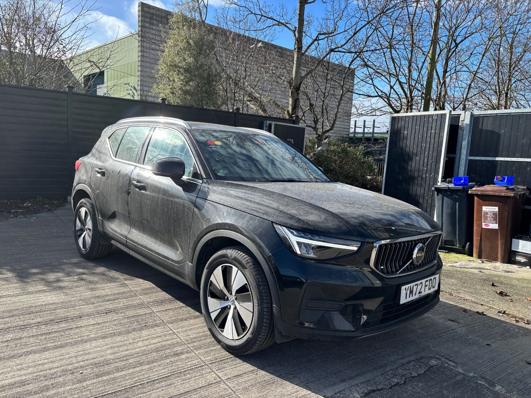 2023 Volvo XC40