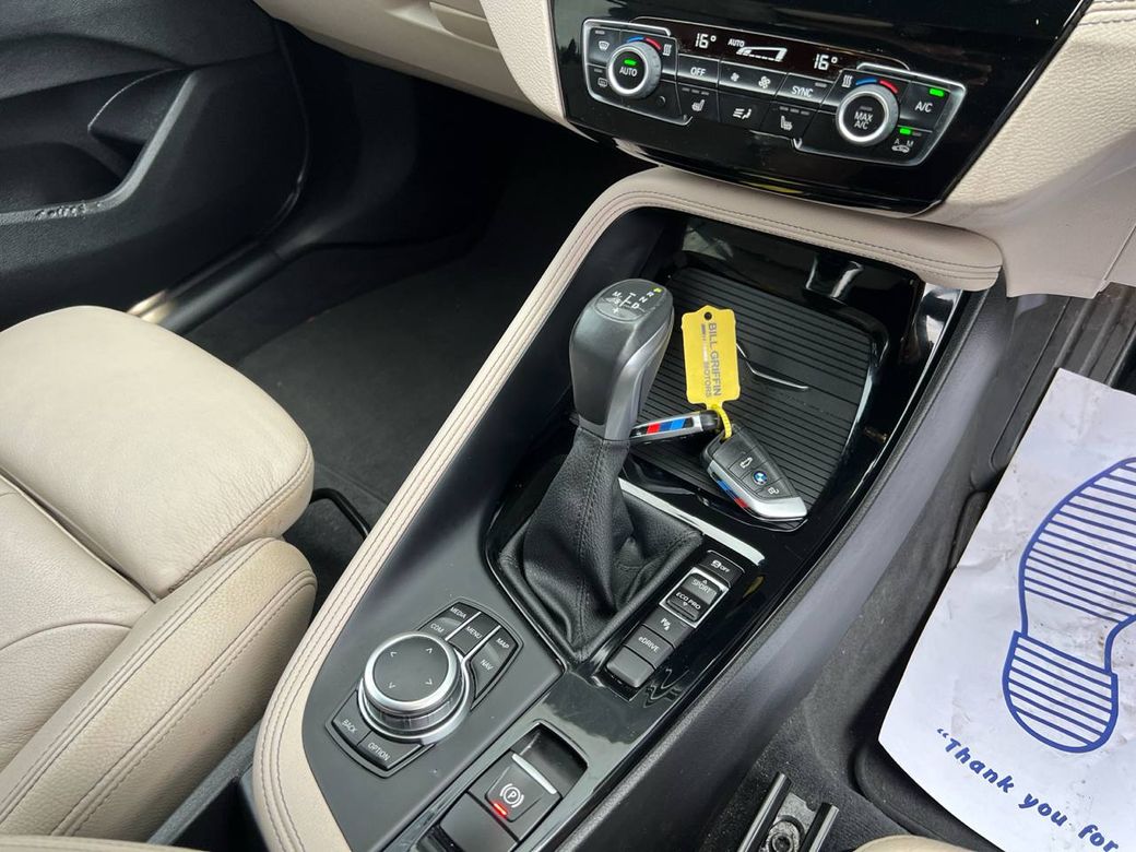 2022 BMW X1