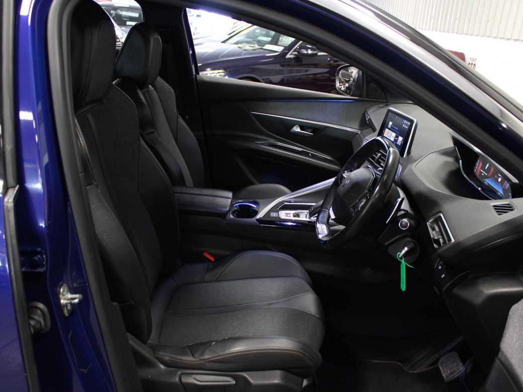 2020 Peugeot 3008