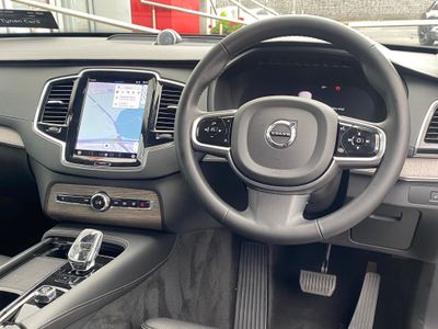 2023 Volvo XC90