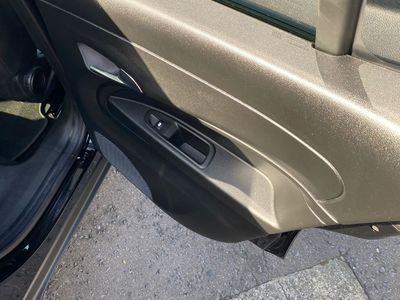 2025 Jeep Avenger