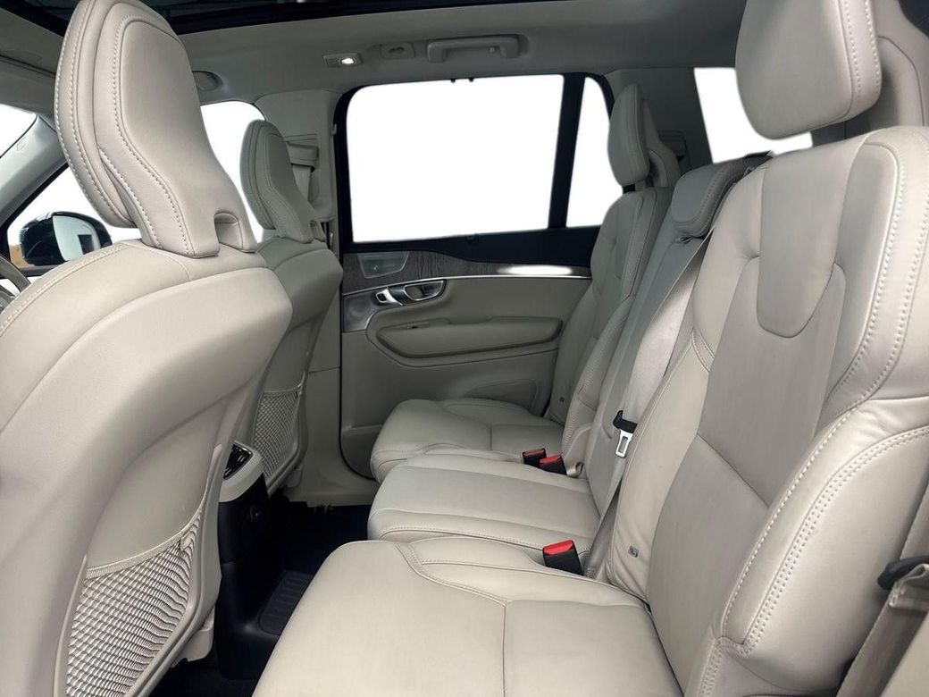 2023 Volvo XC90
