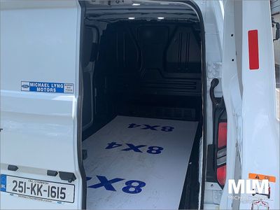 2025 Ford Transit Custom