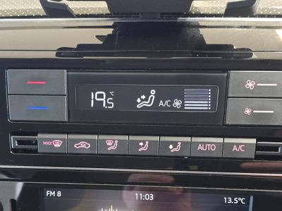 2017 Volkswagen up!