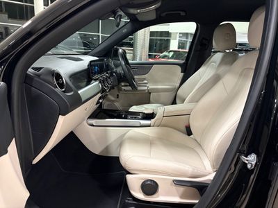 2023 Mercedes-Benz GLB Class