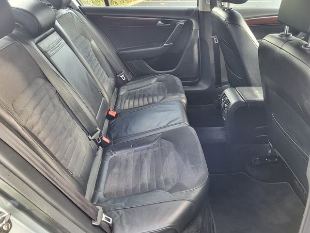 2011 Volkswagen Passat