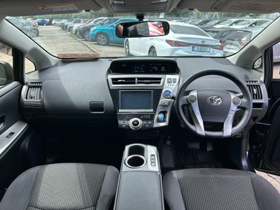 2016 Toyota Prius Alpha