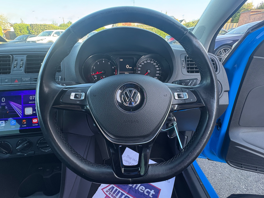 2017 Volkswagen Polo