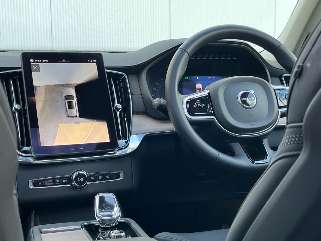 2025 Volvo XC90