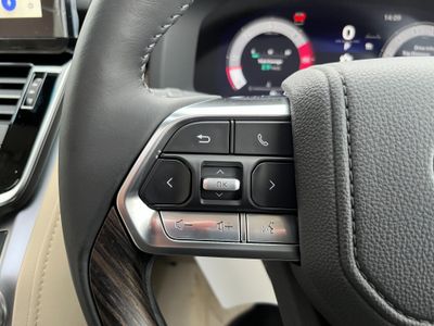 2025 Toyota Landcruiser