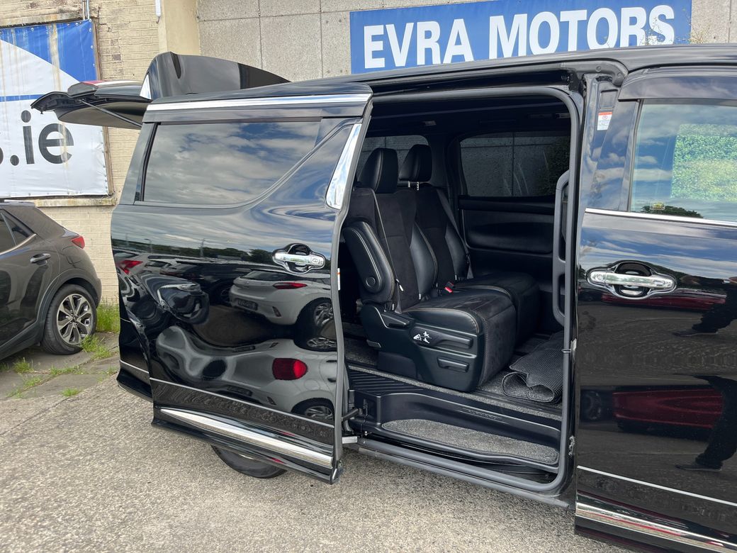 2021 Toyota Alphard