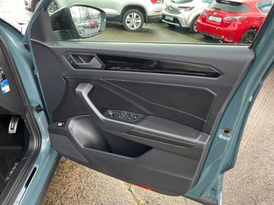 2023 Volkswagen T-Roc