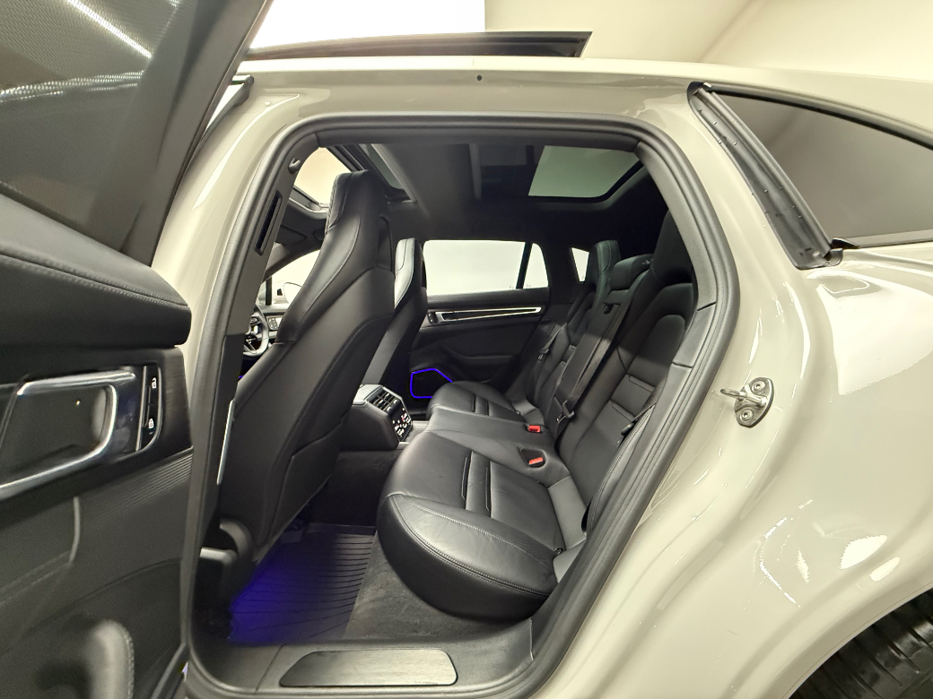 2023 Porsche Panamera