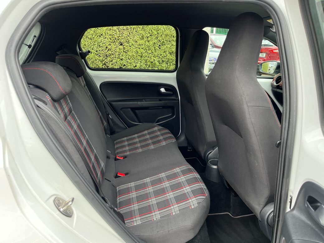 2018 Volkswagen up!