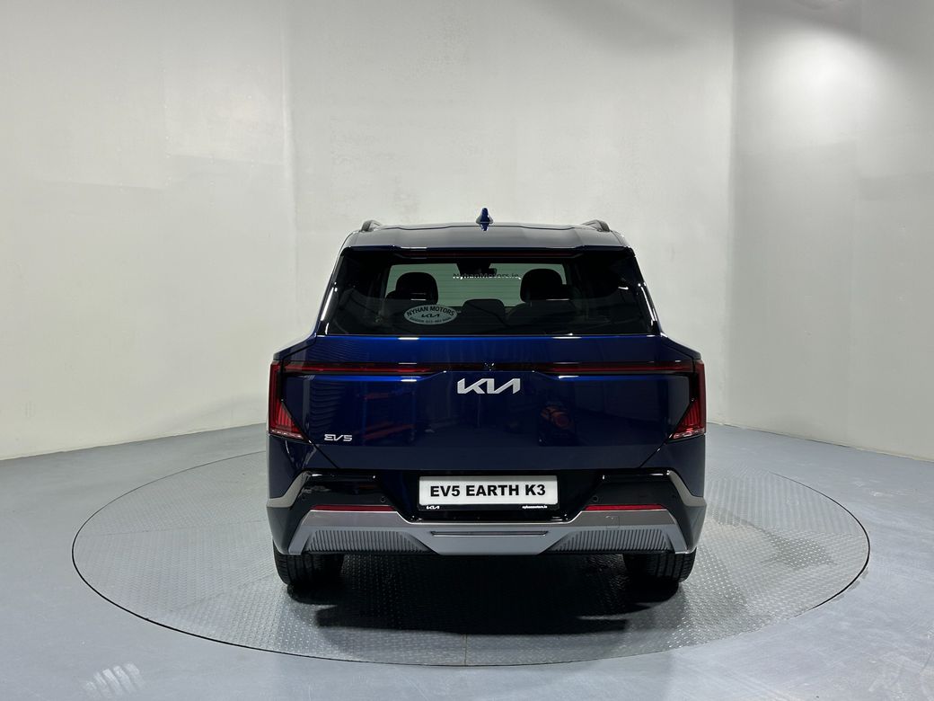 2026 Kia EV5