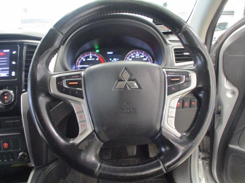 2020 Mitsubishi L200