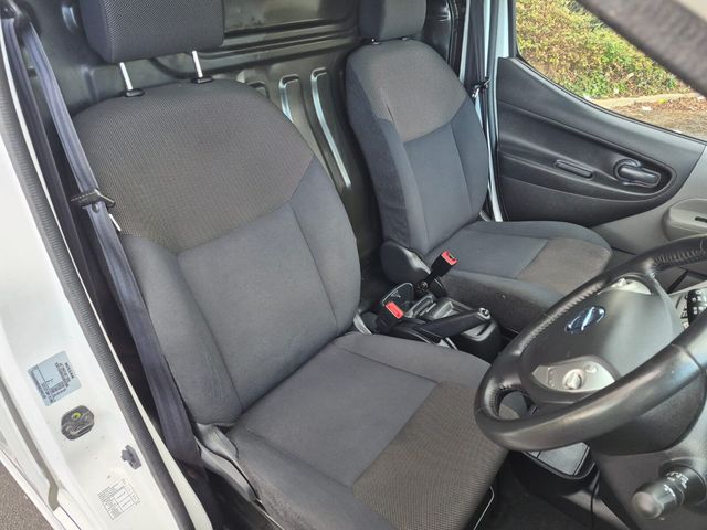 2021 Nissan NV200