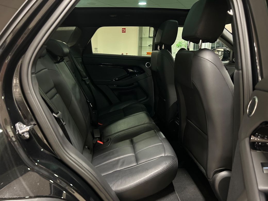 2025 Land Rover Range Rover Evoque