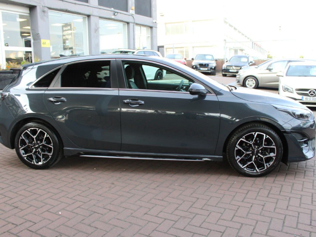 2023 Kia Ceed