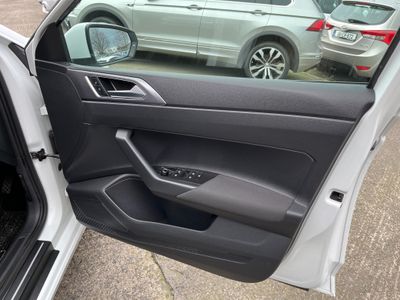 2019 Volkswagen Polo