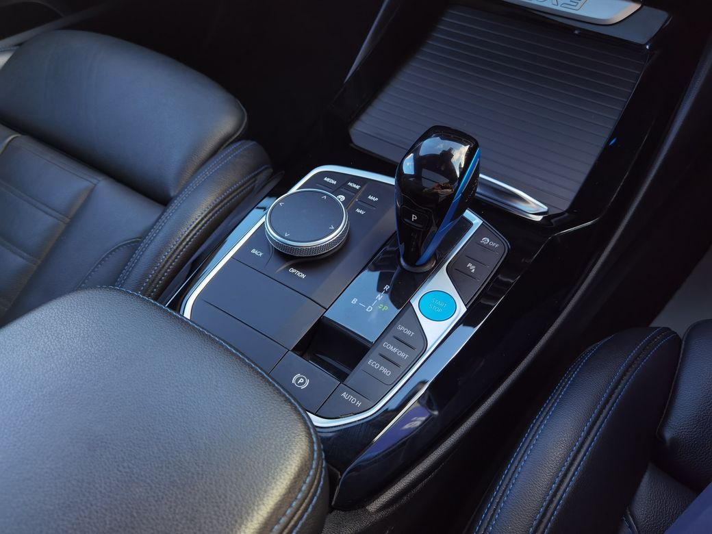 2022 BMW iX3