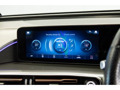 2021 Mercedes-Benz EQC