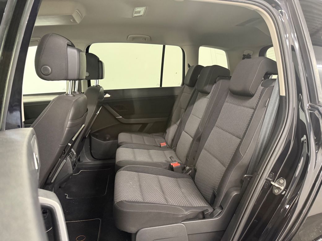 2017 Volkswagen Touran