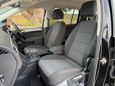 2017 Volkswagen Touran