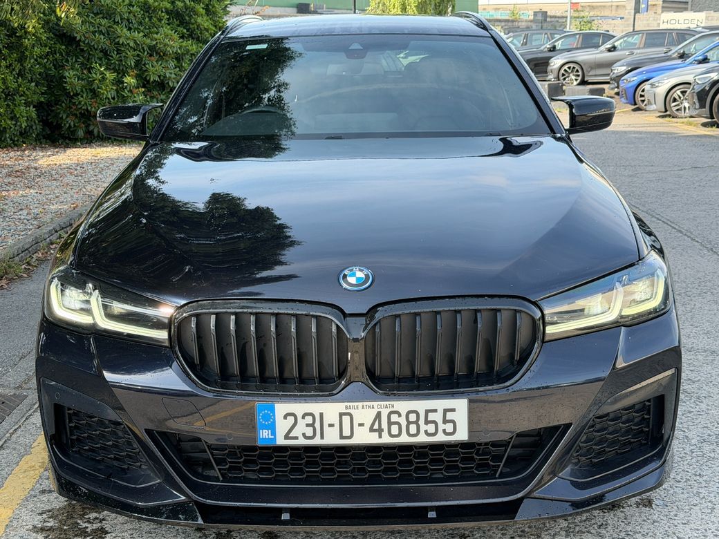 2023 BMW 530