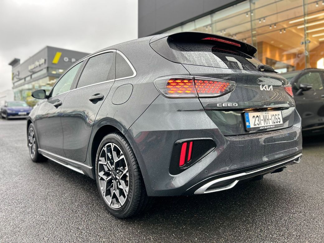 2023 Kia Ceed