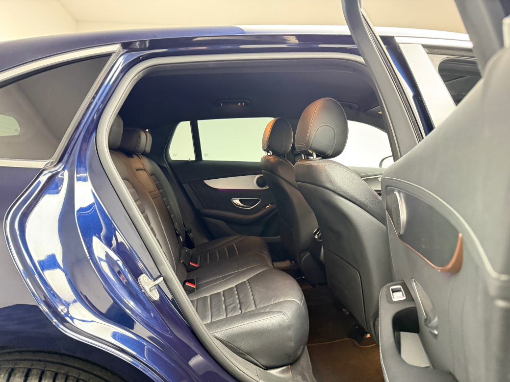 2021 Mercedes-Benz EQC