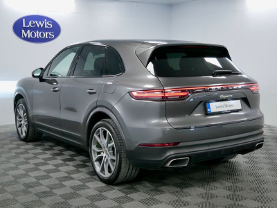2023 Porsche Cayenne