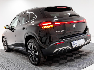 2025 Mercedes-Benz EQA