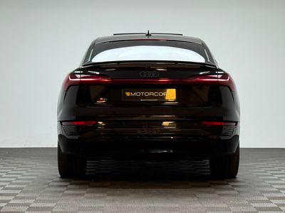2023 Audi Q8