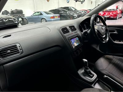 2016 Volkswagen Polo