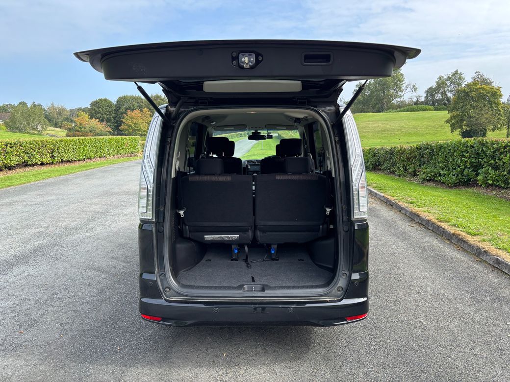 2015 Nissan Serena
