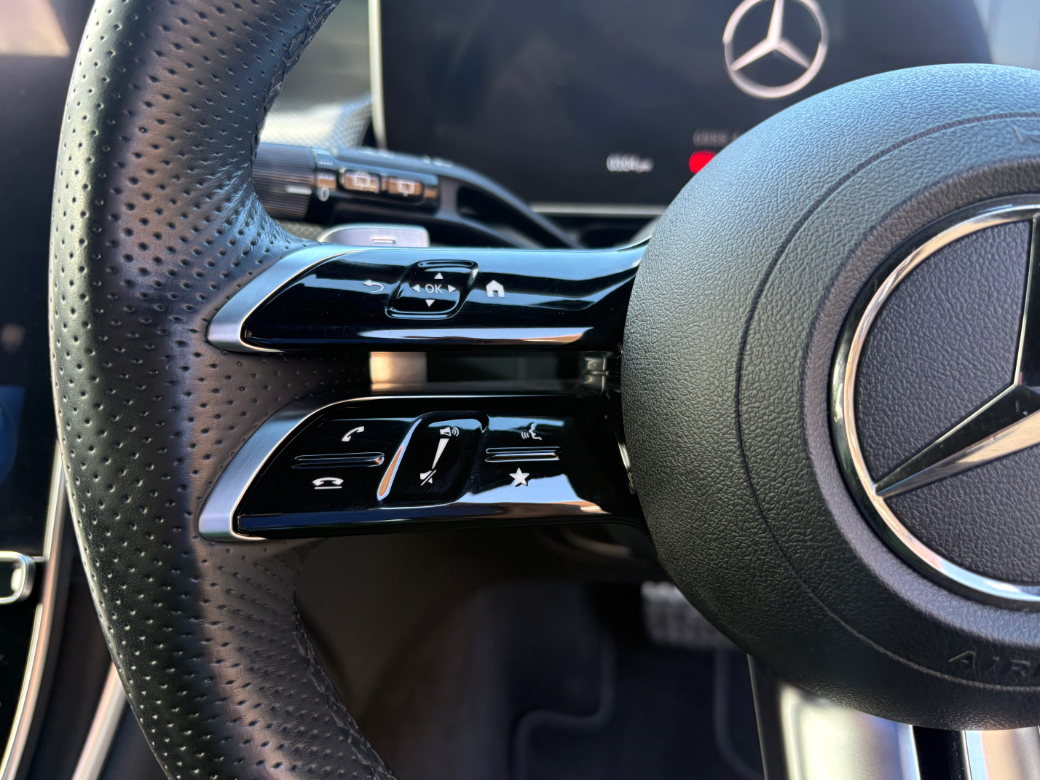 2023 Mercedes-Benz GLC Class